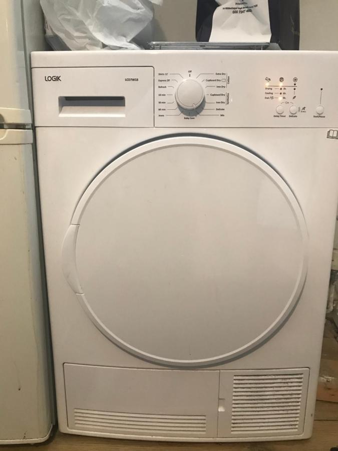 لندن Single Bedroom With Wifi Off Bricklane 3 المظهر الخارجي الصورة